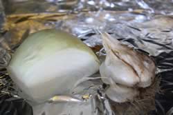 Onion and garlic in the waterpan