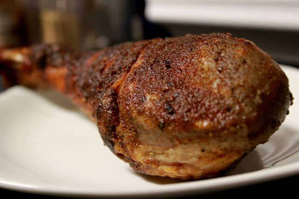 https://www.smoking-meat.com/image-files/smoked-turkey-leg.jpg